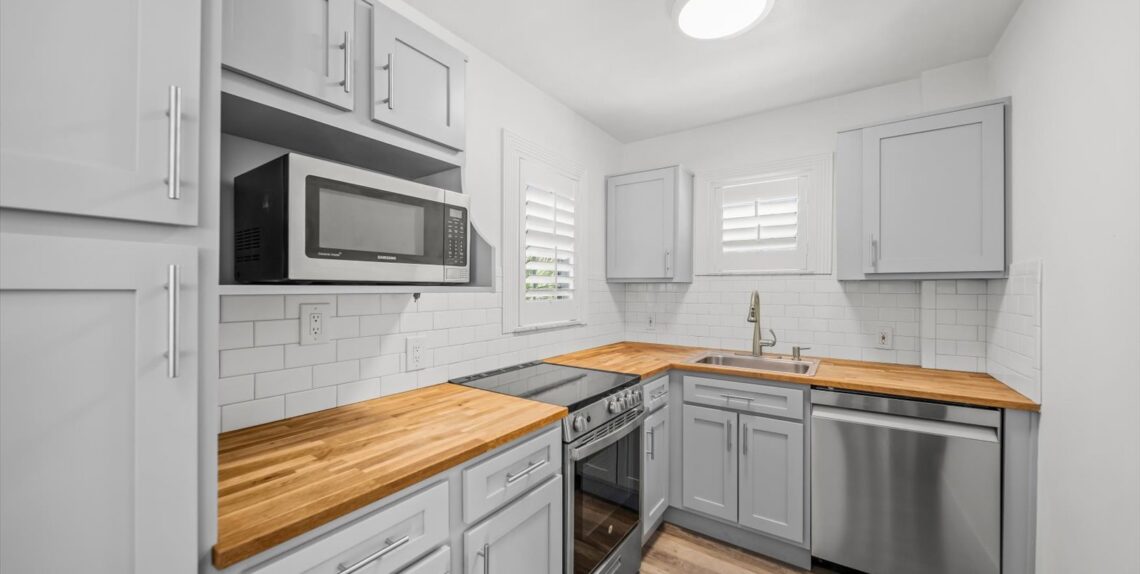 The Sea Loft kitchen2-DSC02607