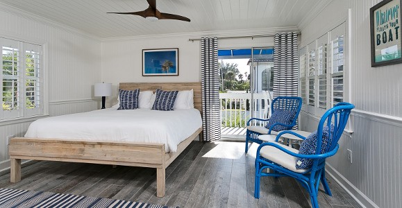 Sunset bedroom with beach theme