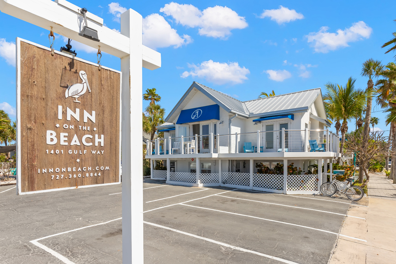 Inn on the Beach vacancy sign