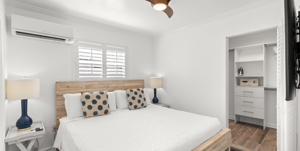 Corraline bedroom (1)